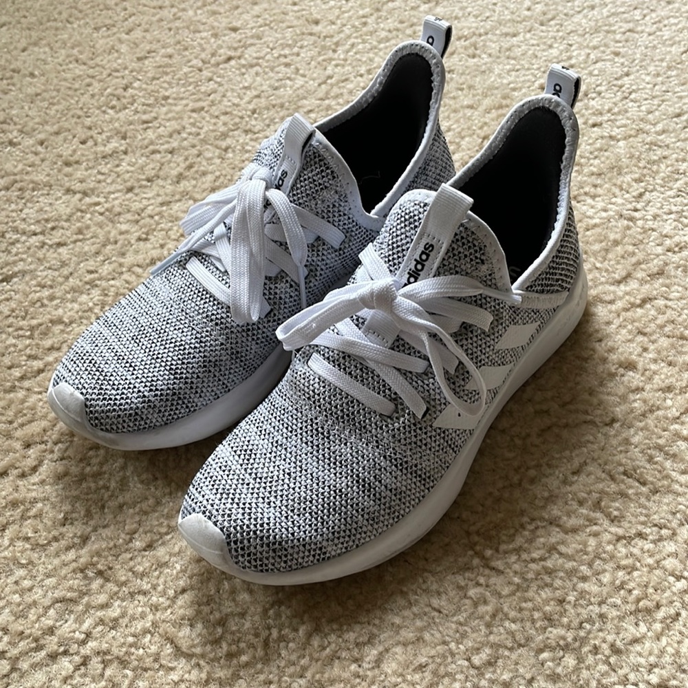 Adidas Cloudfoam sneakers